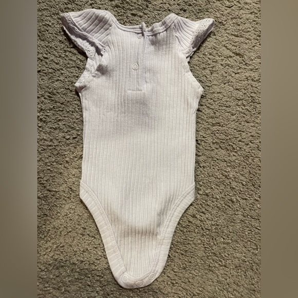 Nicole Miller Cream Ribbed Kids Bodysuit - Picture 4 of 4